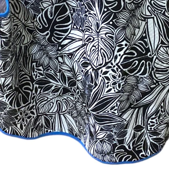 Ruby Rd. Hooded Vest - Picture 11 of 16